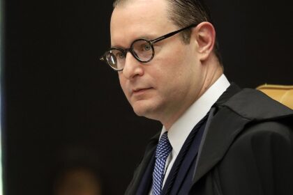 Zanin vota pela condenação de deputados do PL por propina em emendas