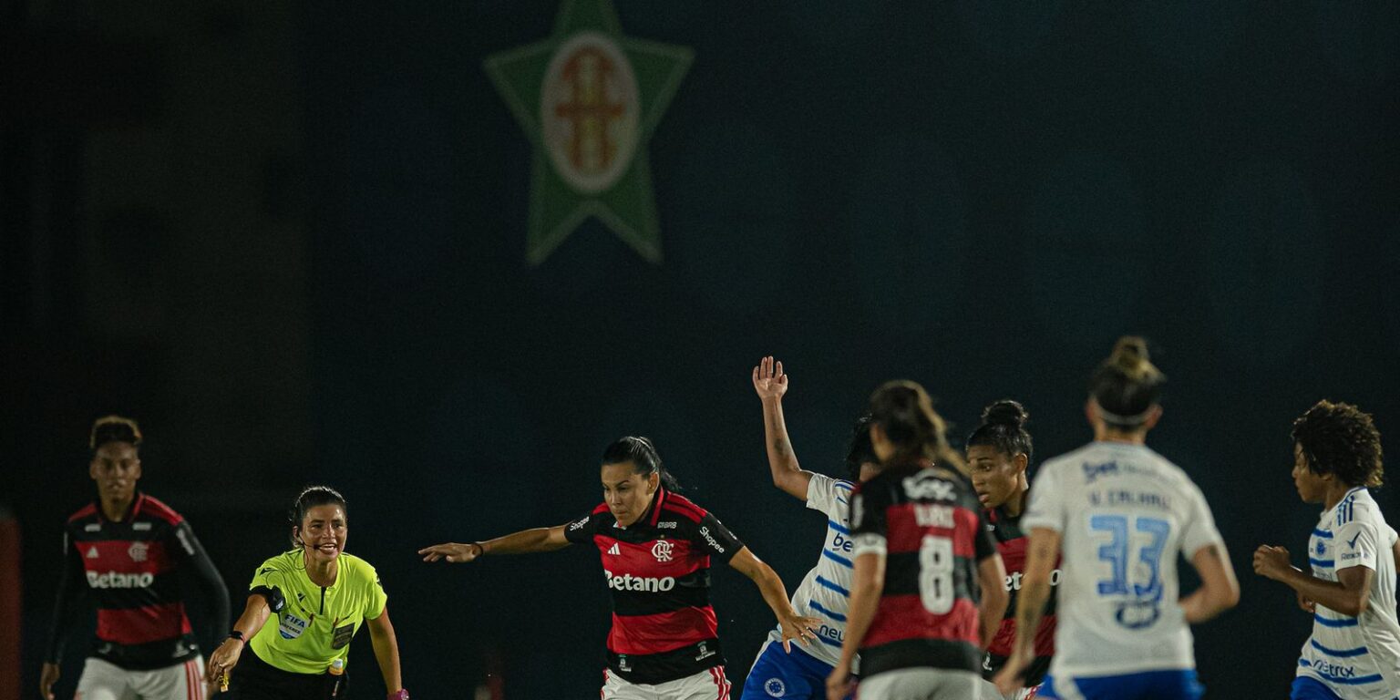 Flamengo e Cruzeiro empatam na abertura da 4ª rodada do brasileirão Feminino