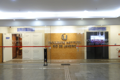 Compol Brasil chega ao Rio para debater comunicação política