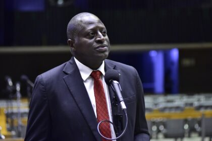 Hélio Lopes muda domicílio para Roraima e agita cenário político do PL