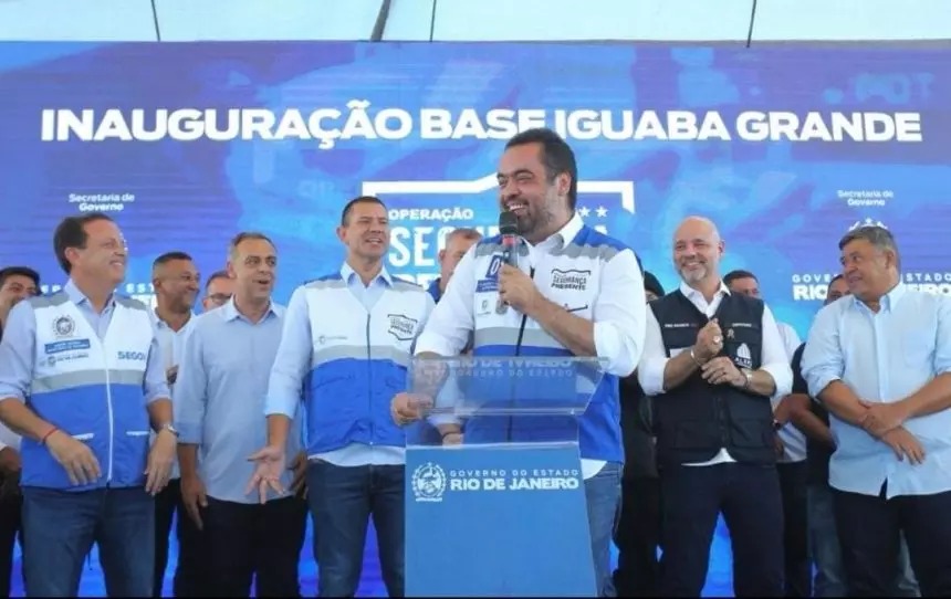 Cláudio Castro nega recomposição salarial a servidores e cita crise fiscal