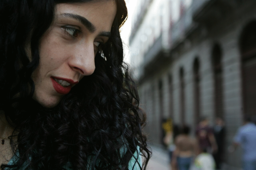 Alerj concede Medalha Tiradentes a Marisa Monte por legado cultural e ambiental