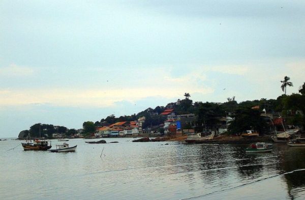 Justiça federal determina vistoria em obras irregulares na orla de Guaratiba