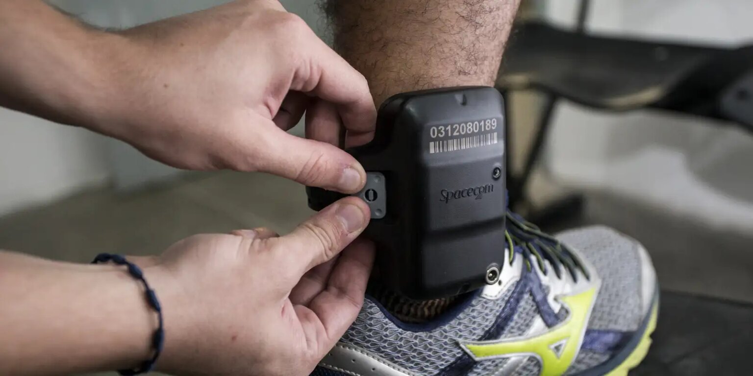 Senado aprova uso imediato de tornozeleira para agressor de mulheres